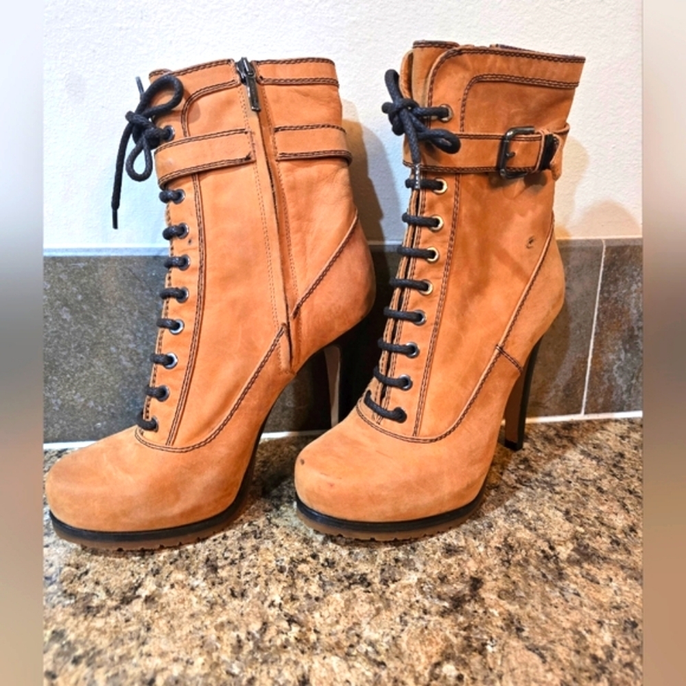 Grey Mer Lace-Up Leather Heeled Boots